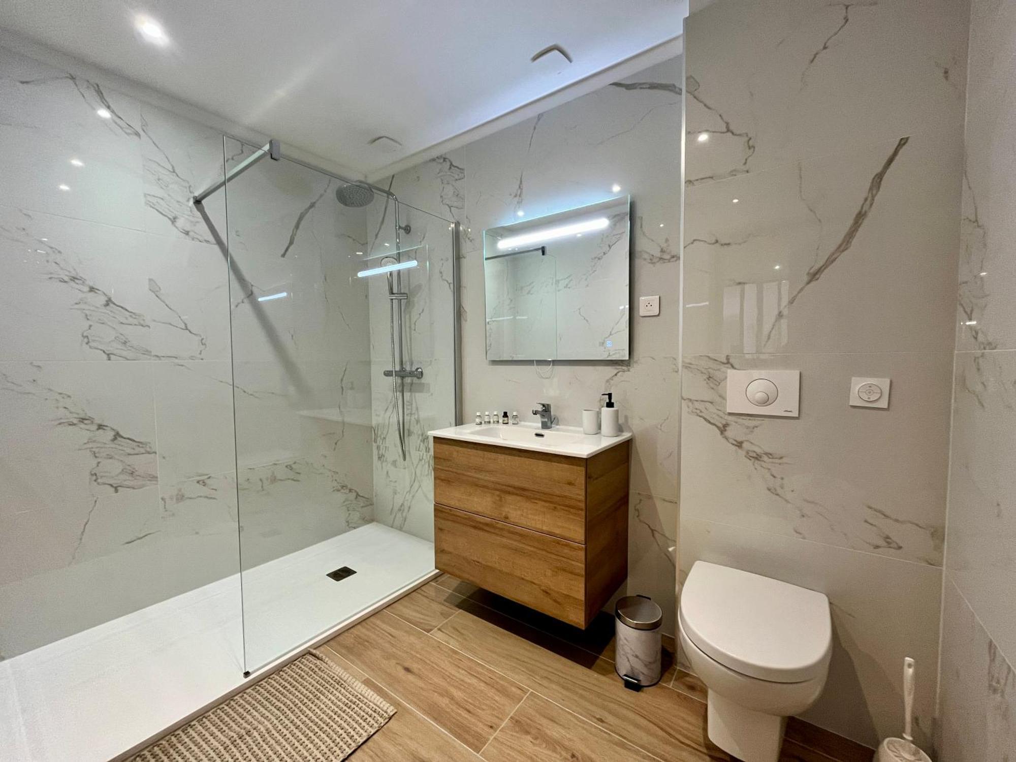 Apartment Joli T2 Confort, Proche De La A Algajola